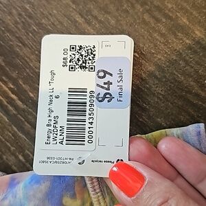 Lululemon sports bra